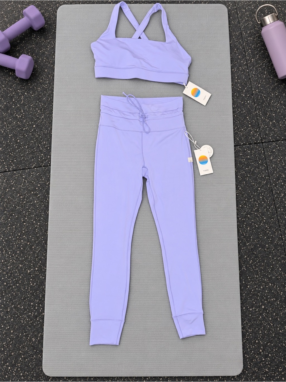 Vuori Daily Form Legging & Cross-Back Sports Bra Set NEW